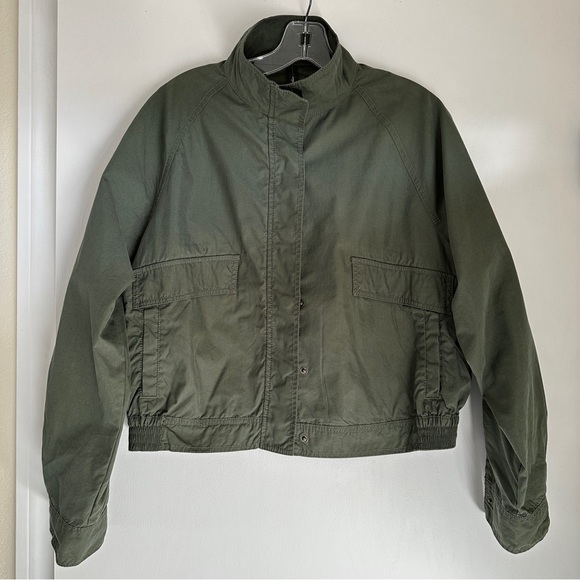 Set of 2 lightweight jackets—Athleta & Supplies—EUC - Picture 10 of 15